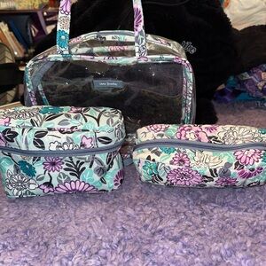 Vera Bradley, 3 piece, cosmetic set in like new condition